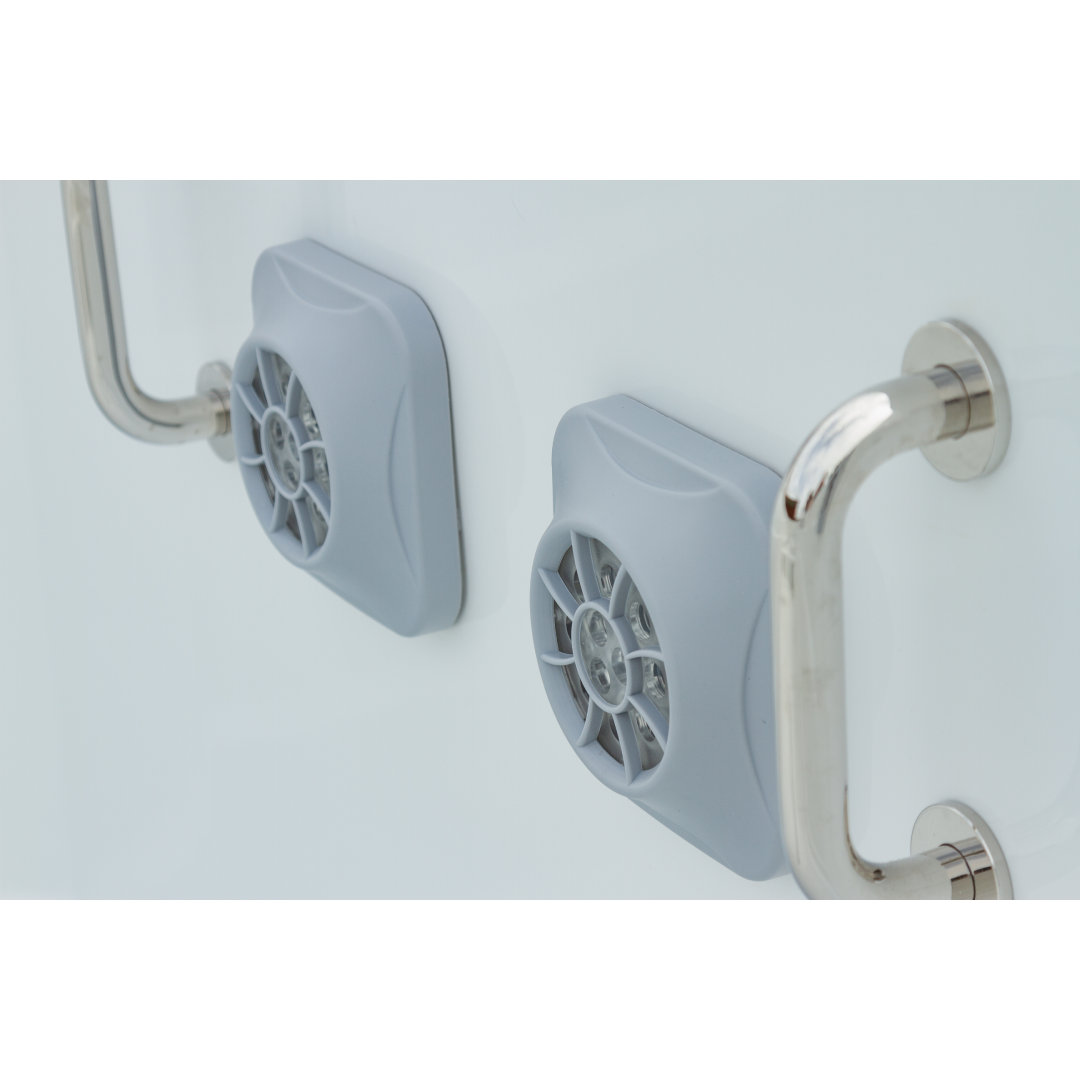 Powerful swim jets current