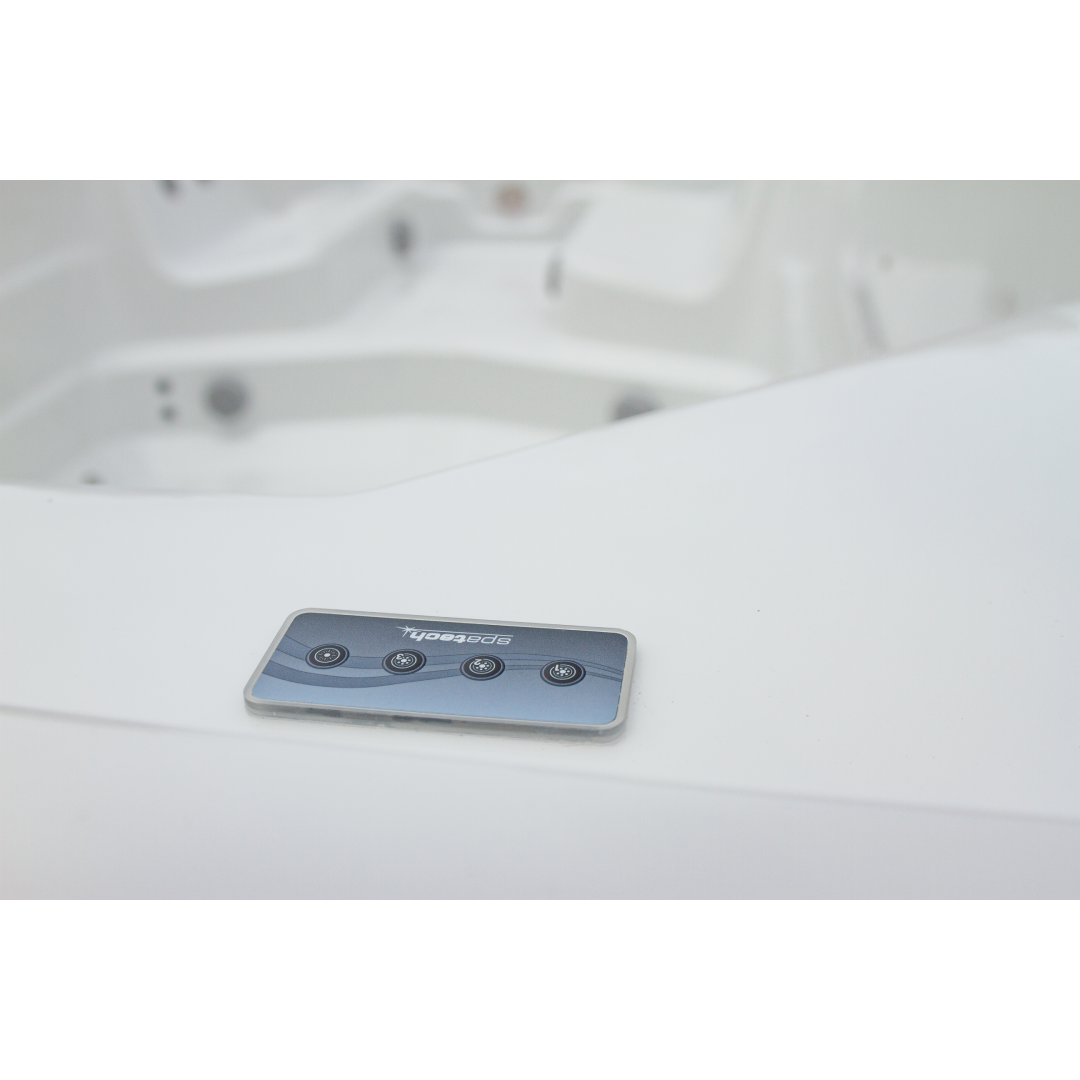 Equinox EQ440 Fun Swim Swim Spas features and jets