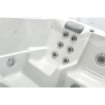 553-LC Hot Tubs features and jets