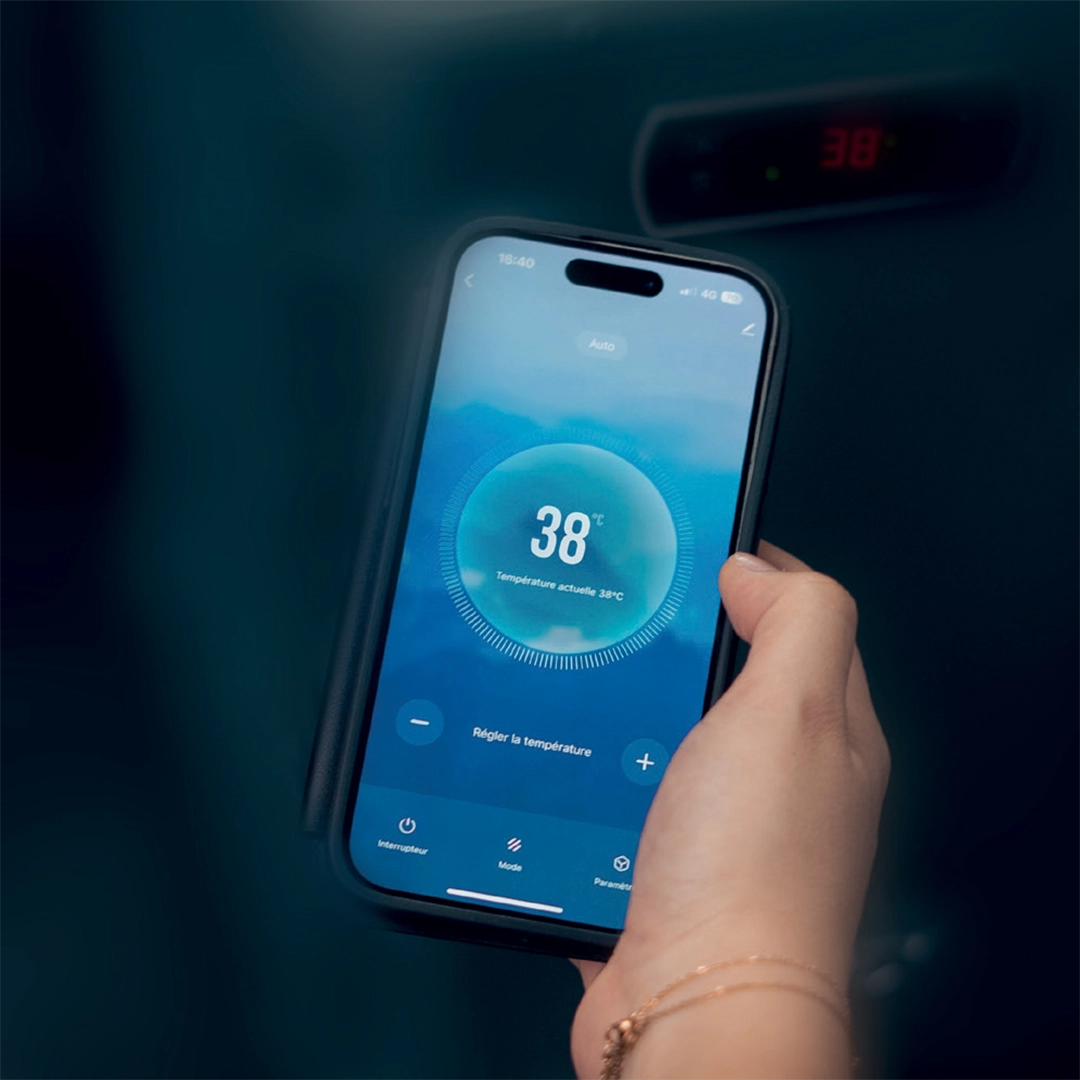 iNHEAT 7Kw SpaLine Heat Pump hot tub LED lighting