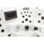 942-DL spa in garden setting