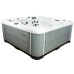 951-L spa in garden setting