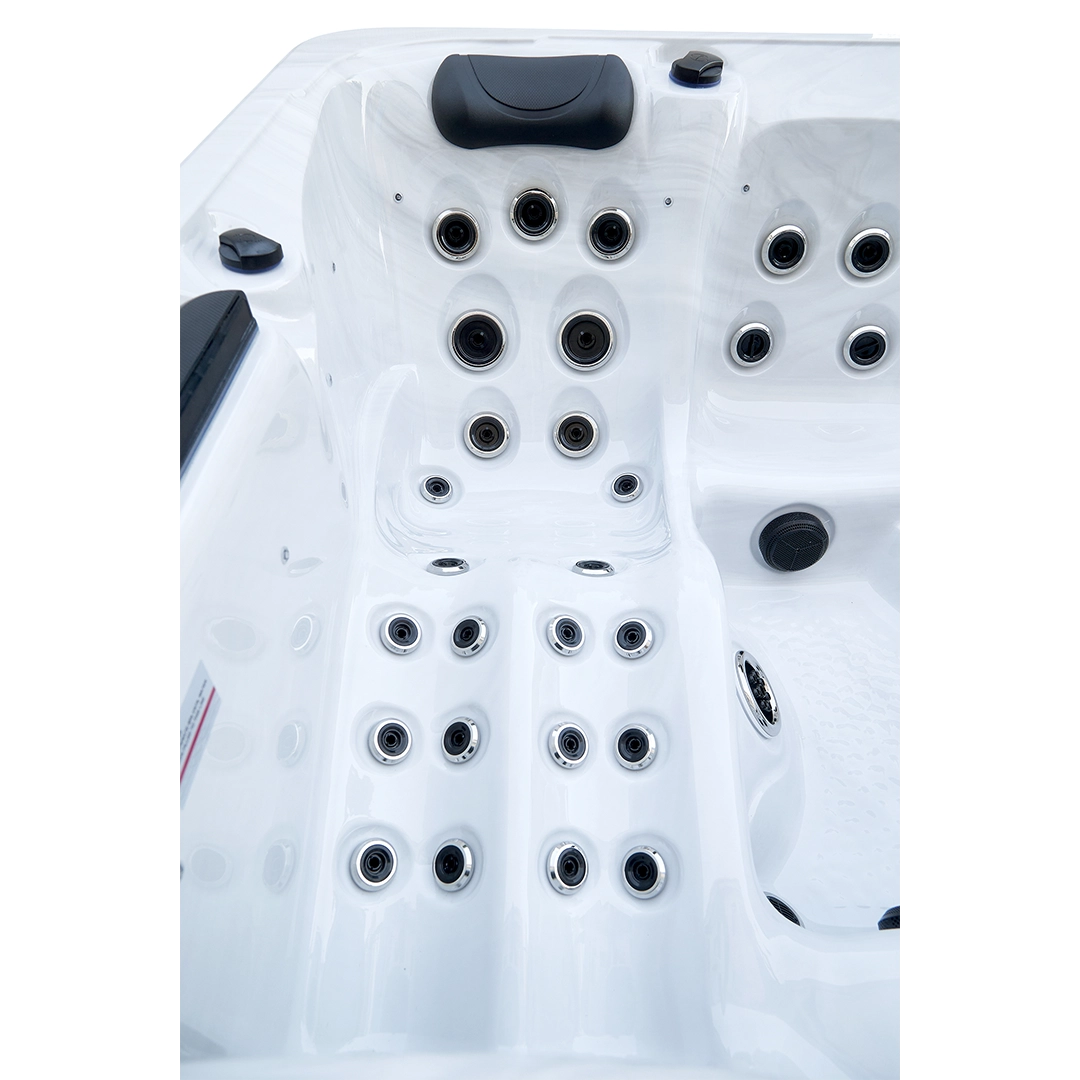961-L Hot Tubs interior view