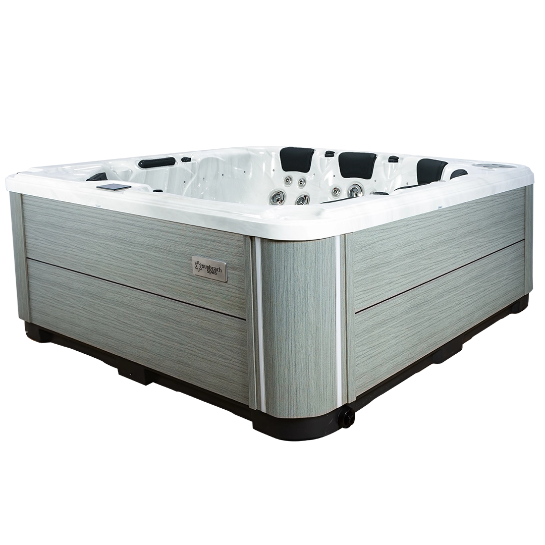 962-Dl spa in garden setting