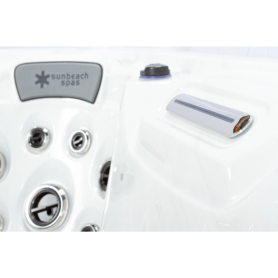 970-S Hot Tubs features and jets