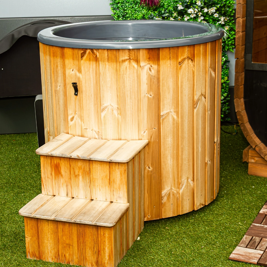 Solo Ice Bath Grey Shell hot tub LED lighting